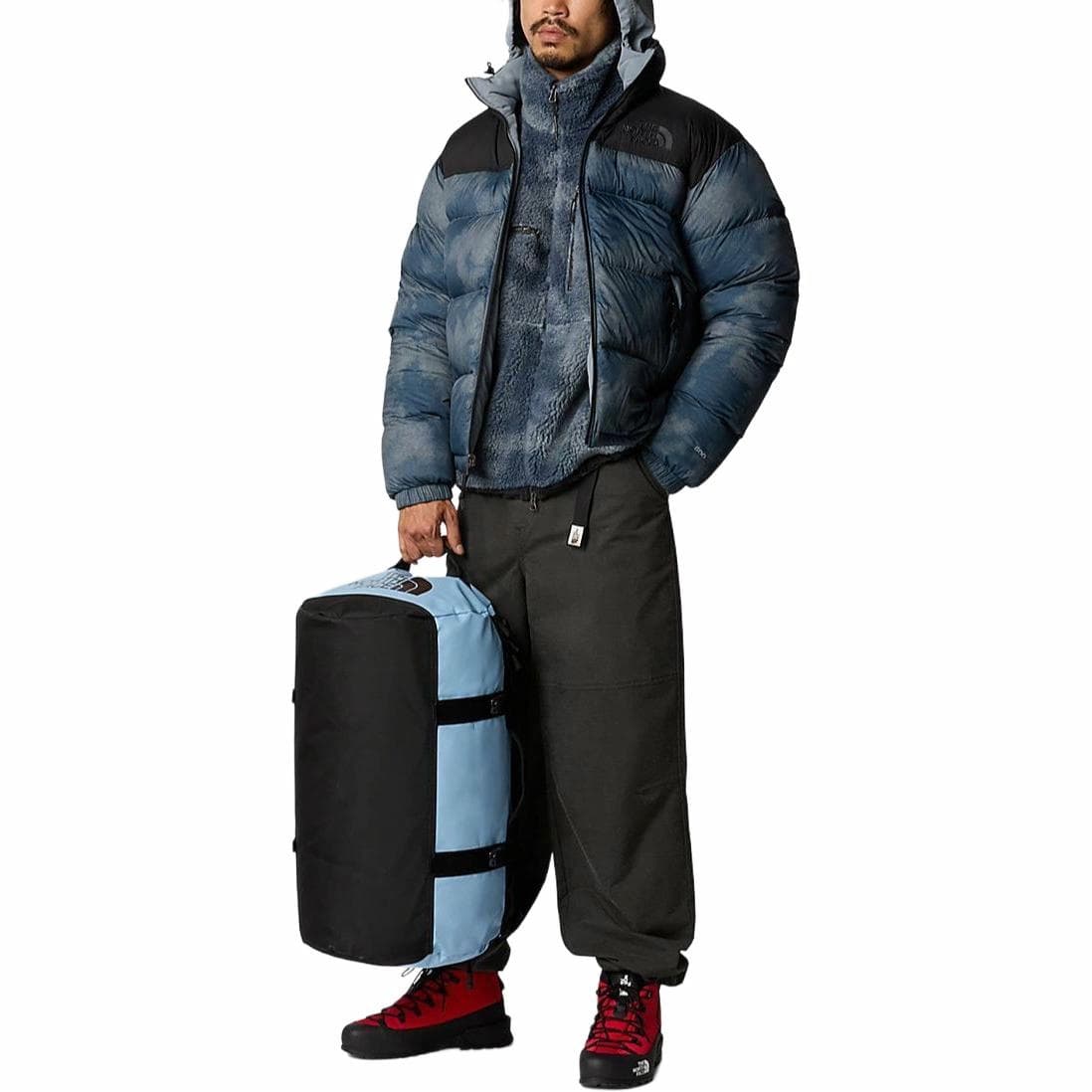 Зимняя куртка The North Face 1992 Crinkle Reversible Nuptse Jacket - изображение 9