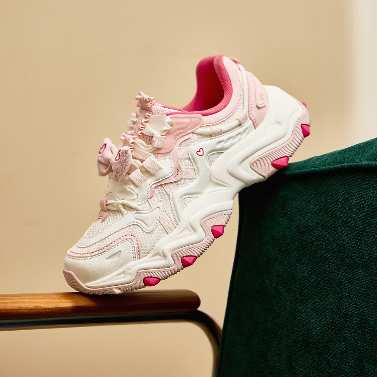 Кроссовки Li-Ning x LEAGUE OF LEGENDS Кроссовки Cat Paw Lite 2 Классический и универсальный винтаж толстоподошвенные противоскользящие износостойкие лоу-топы бежево-розовый - изображение 6