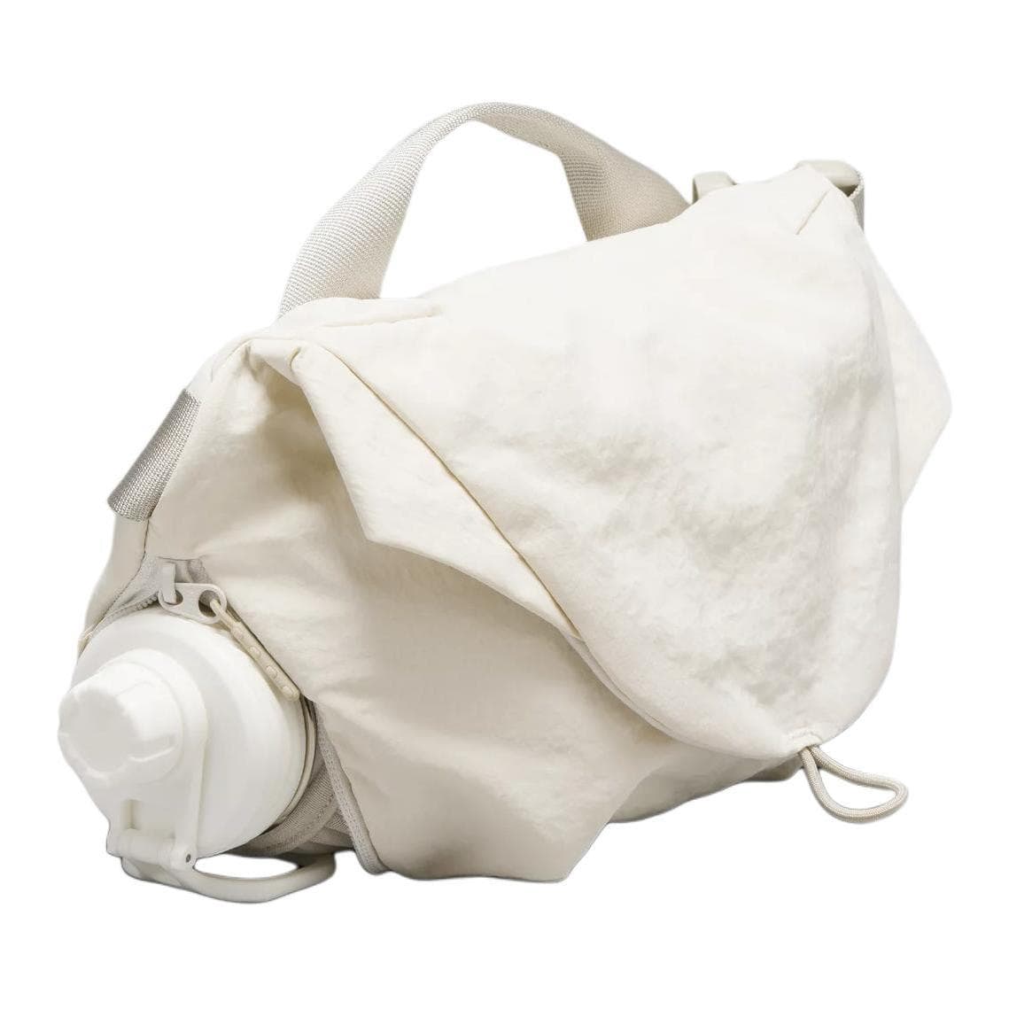 Сумка lululemon Curved 3L - изображение 4