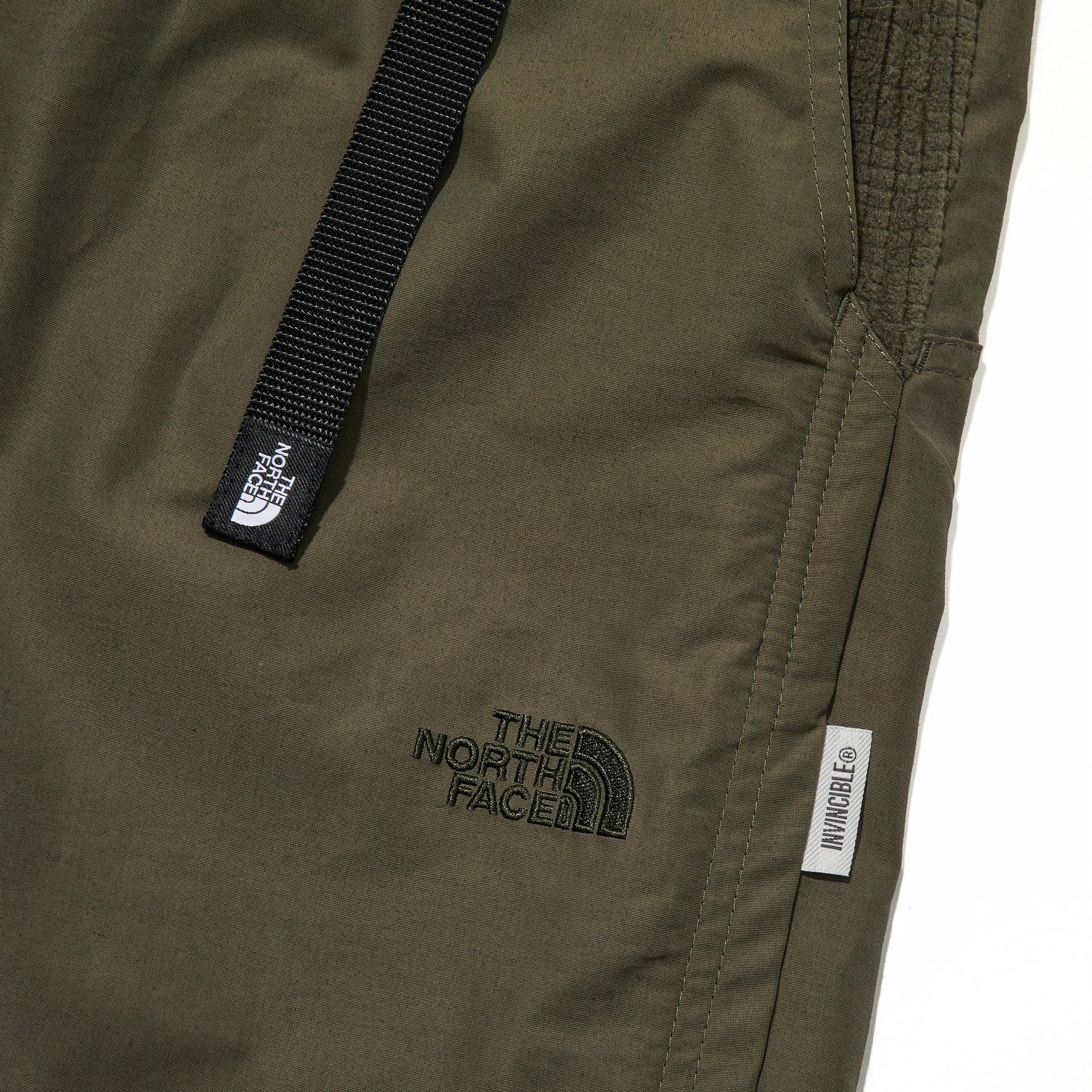 Штаны THE NORTH FACE INVINCIBLE Logo - изображение 5
