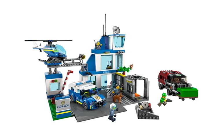 LEGO 60316 - изображение 1