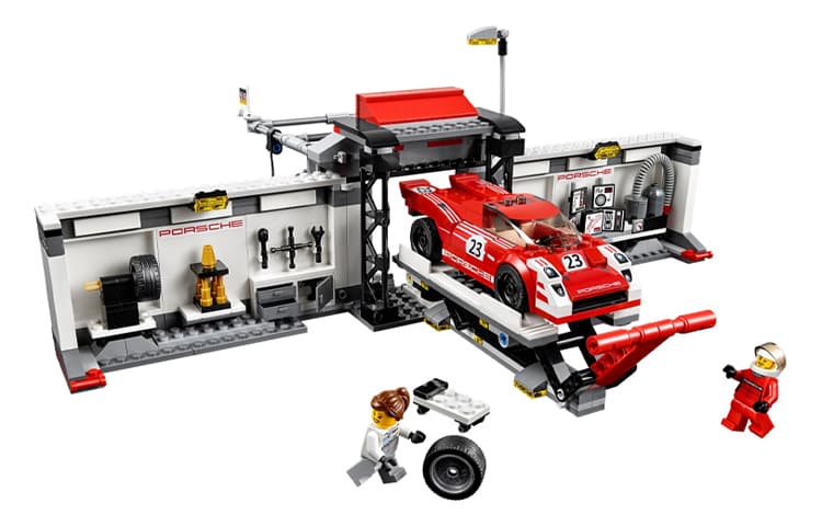 Конструктор LEGO Porsche 919 Hybrid and 917K Pit Stop 75876 - изображение 2