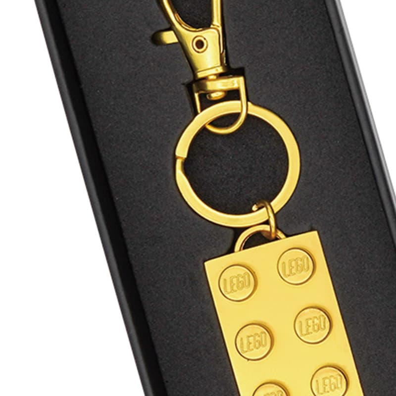 Конструктор LEGO 97933 Classic Series Zinc Alloy Brick Keychain Gift Set - изображение 2