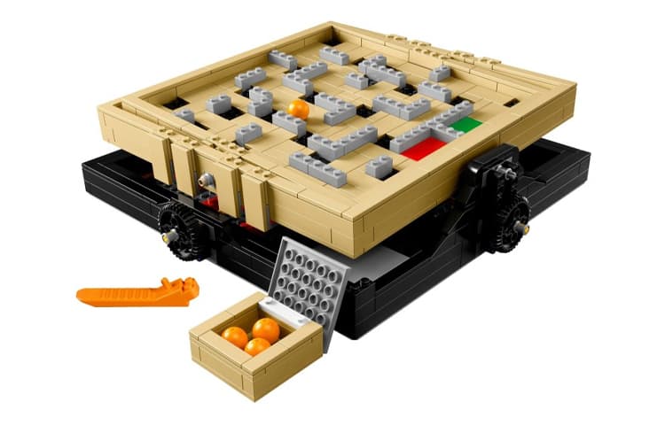 Конструктор LEGO IDEAS 21305 - изображение 1