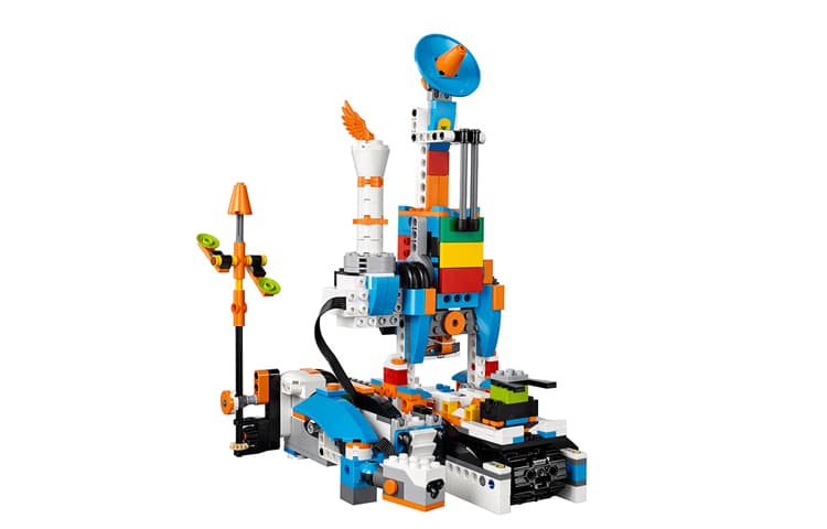 Конструктор LEGO BOOST 17101 - изображение 2