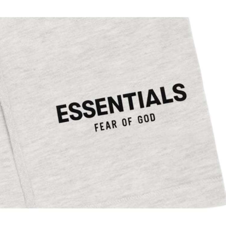 Шорты Fear of God Essentials Light Oatmeal Shorts - изображение 3