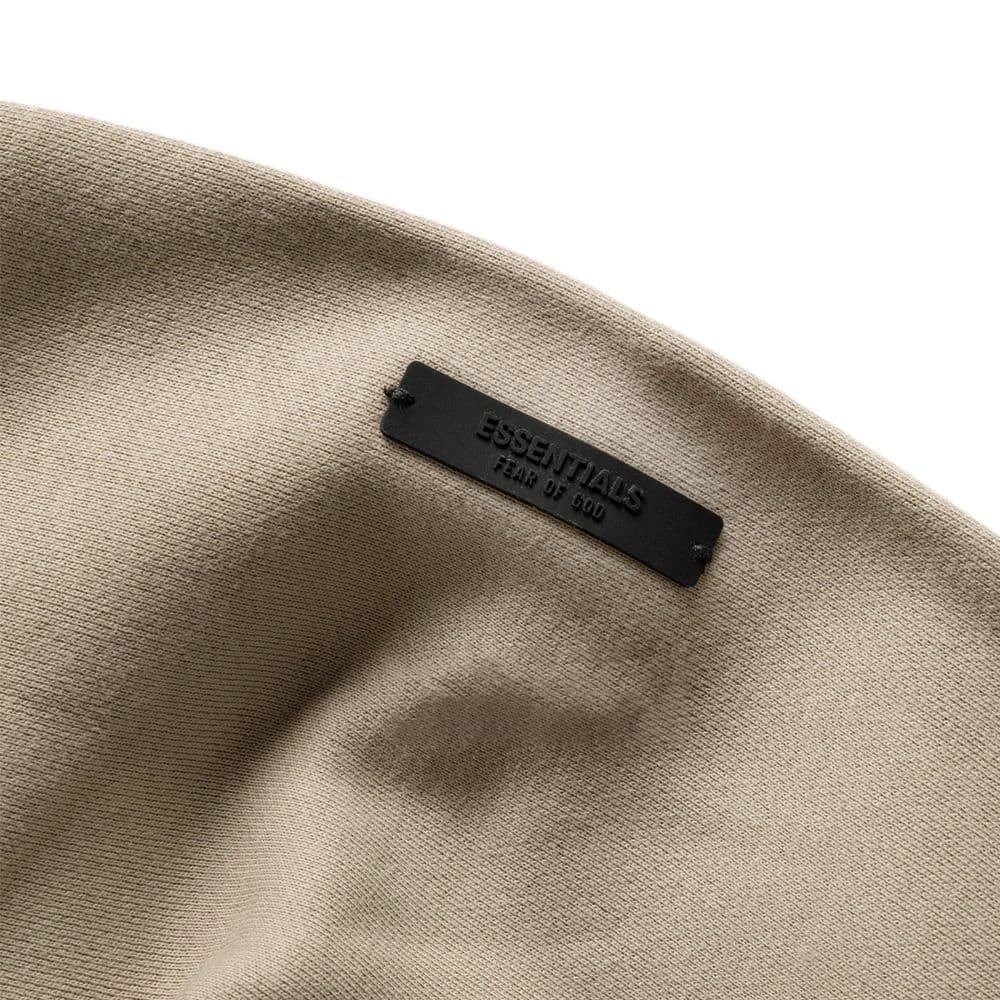 Худи Fear of God Essentials FW24 Holiday Core Hoodie - изображение 3