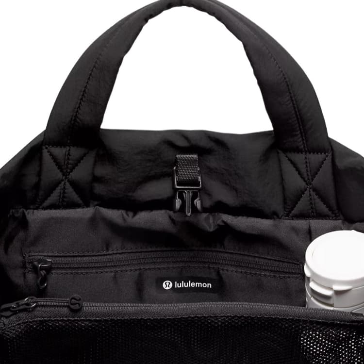 Сумка Lululemon On my level Переработанный нейлон Сумка-тоут Сумка для покупок Сумка на одно плечо Унисекс Черная - изображение 3