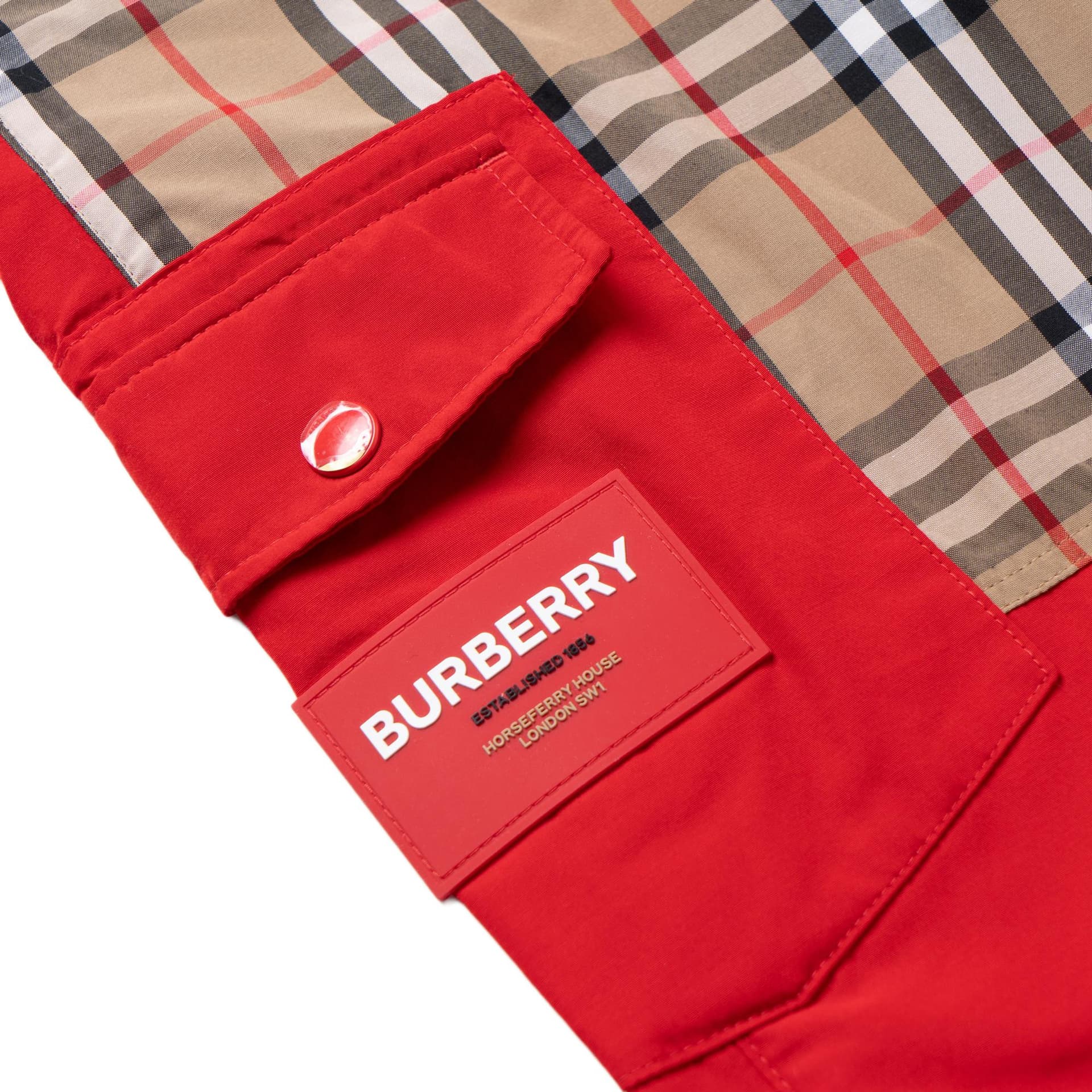 Burberry SS23 - изображение 3