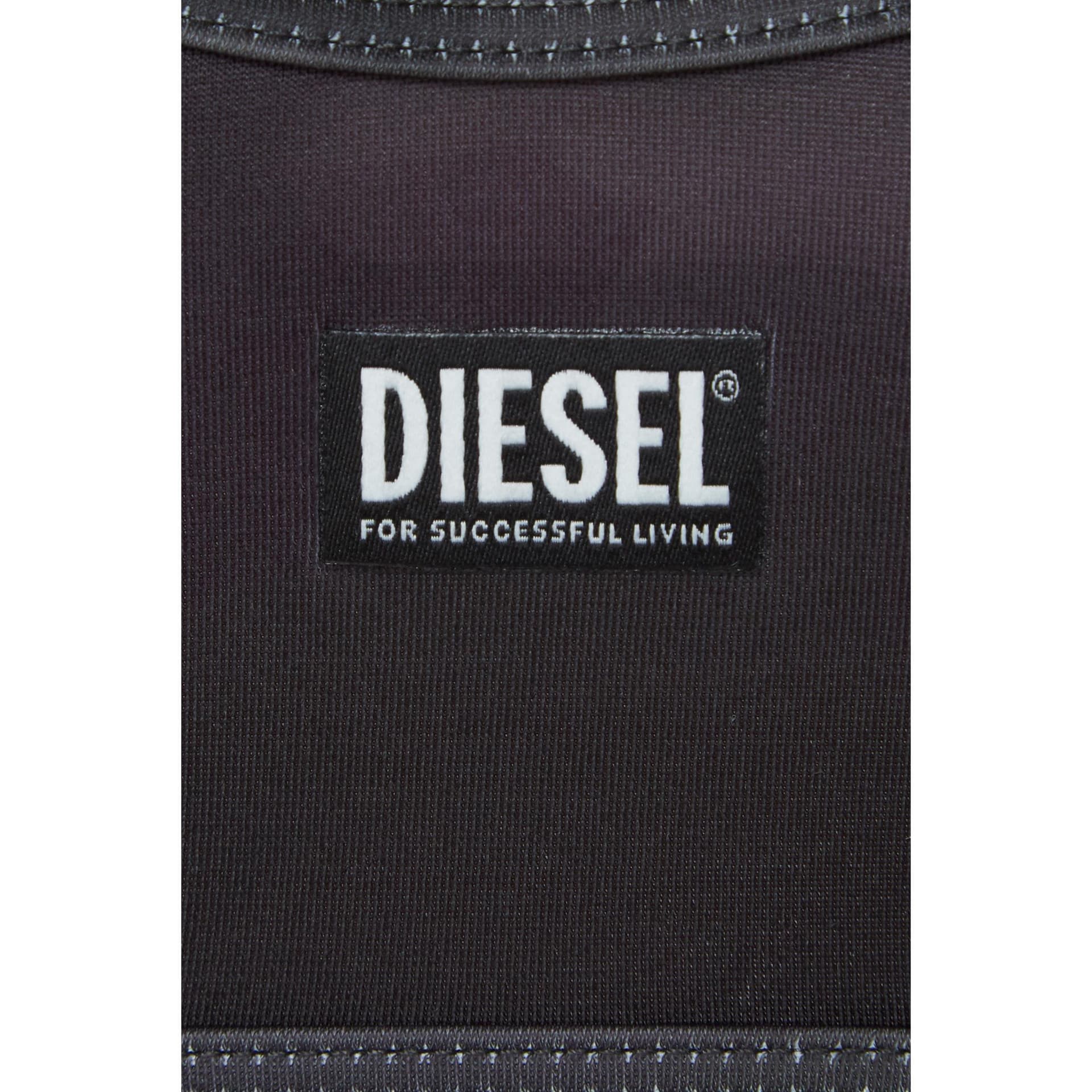 DIESEL SS24 Logo - изображение 3