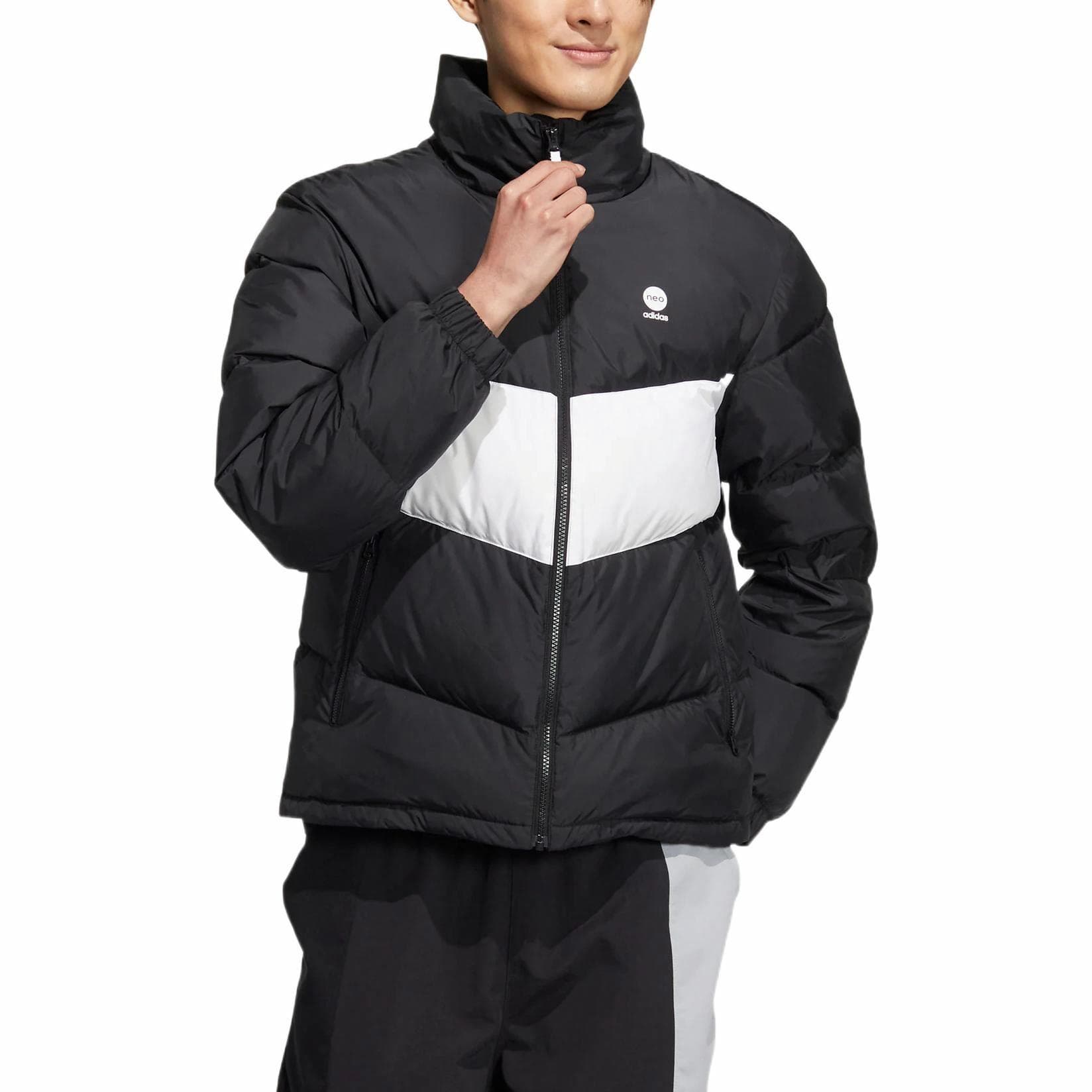 Зимняя куртка adidas Neo - изображение 3