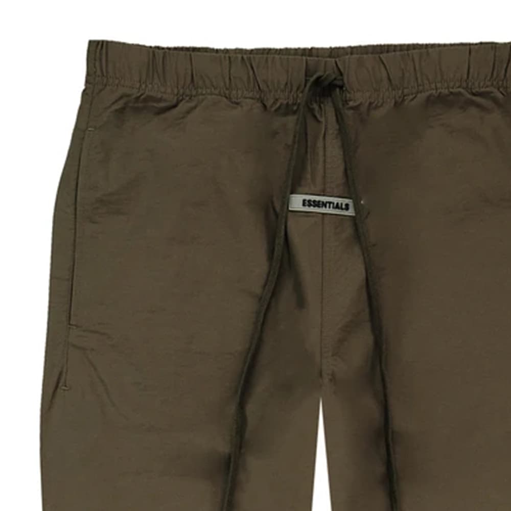 Штаны Fear of God Essentials Rain Drum Reflective Nylon Sweatpants Brown - изображение 2