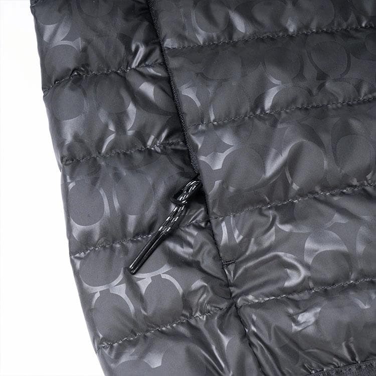 Зимняя куртка COACH FW22 Down Jacket Hoodie Black - изображение 3