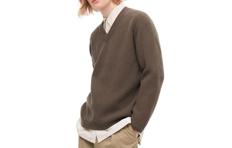 Кофта UNIQLO FW22 V - изображение 1