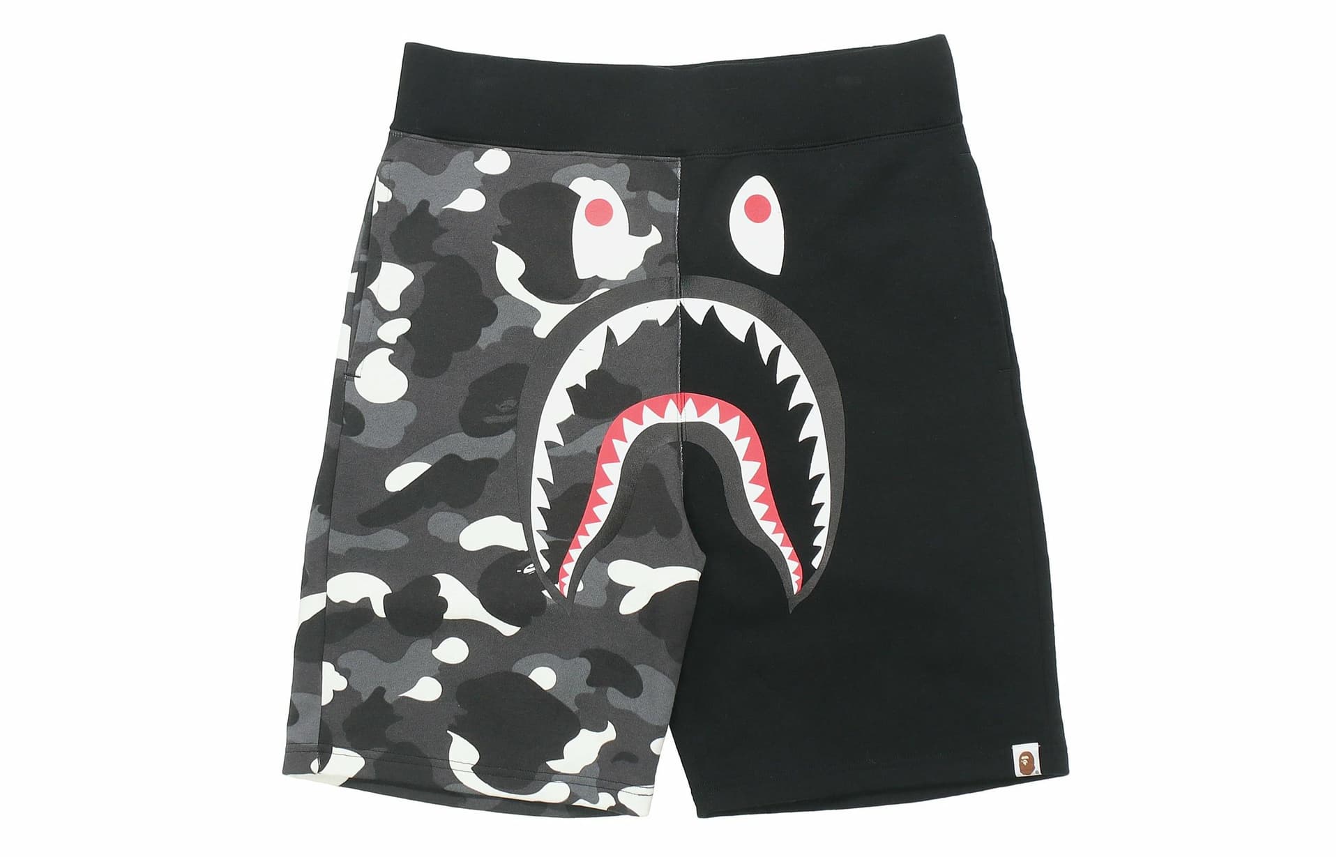 Шорты A BATHING APE - изображение 1
