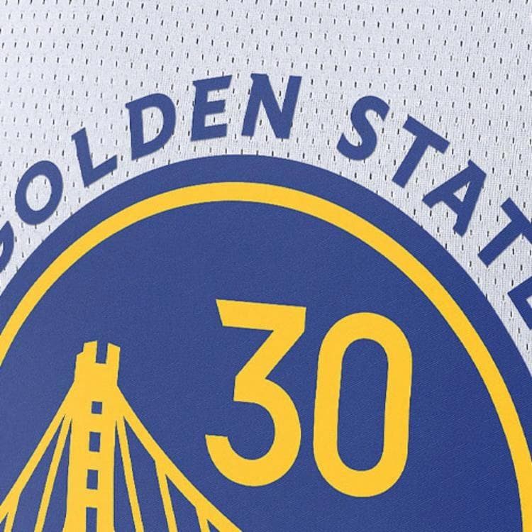 Баскетбольная майка Nike NBA Warriors Curry 30 Fan Jersey White - изображение 3