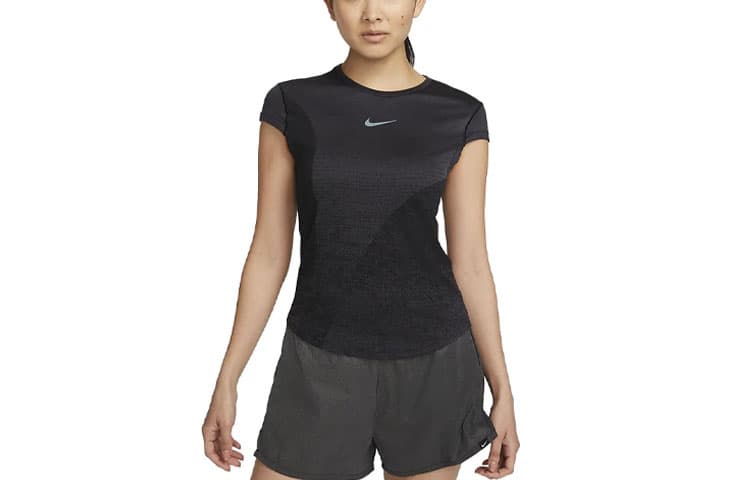 Футболка Nike Dri-FIT Run Division T - изображение 2