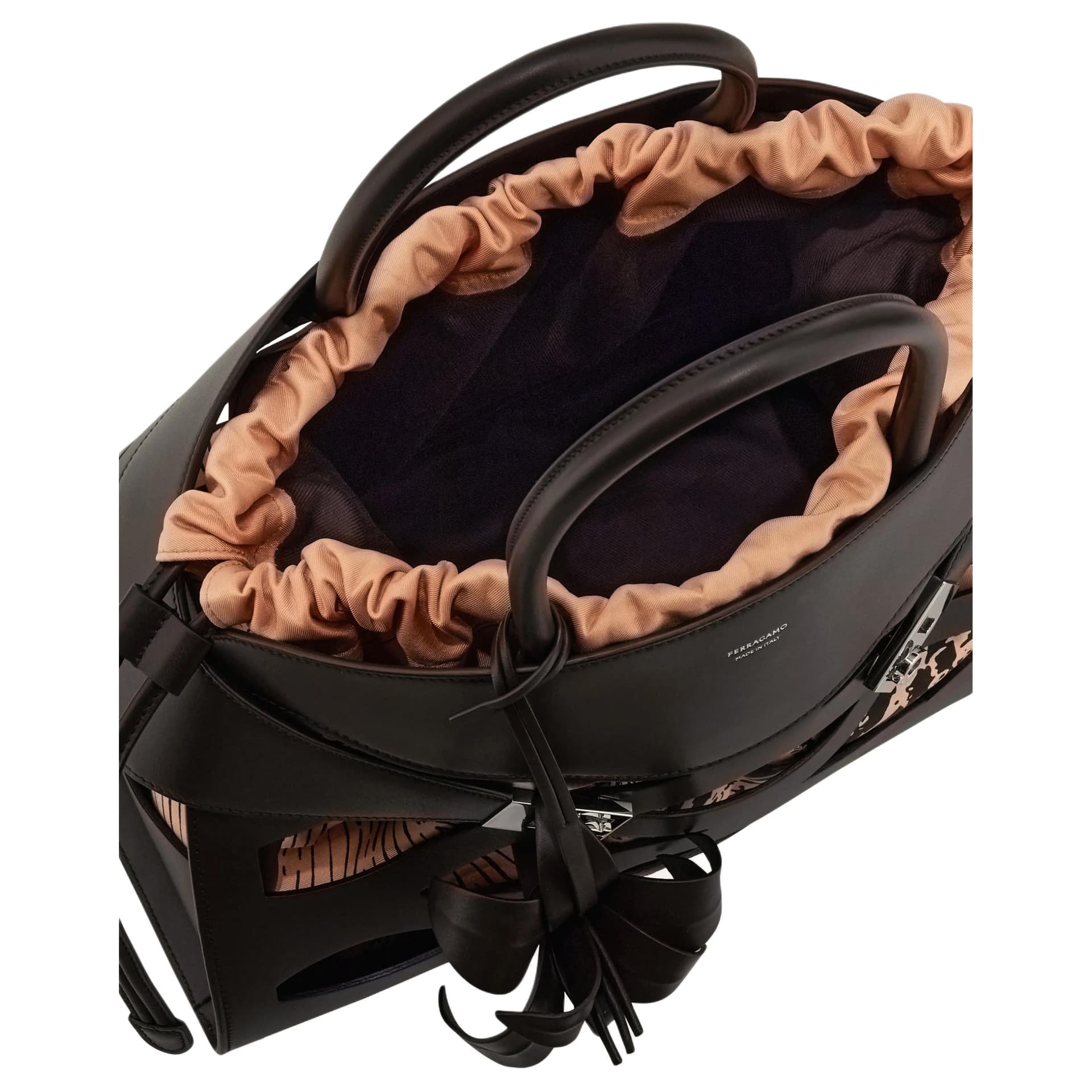 Сумка Ferragamo Back to Earth Large Handbag Morocco Brown - изображение 4