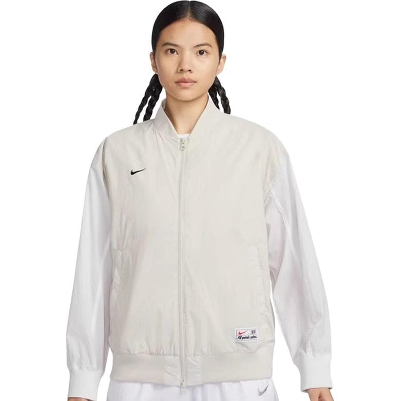 Куртка NIKE Сливочный Женские Куртки - изображение 3