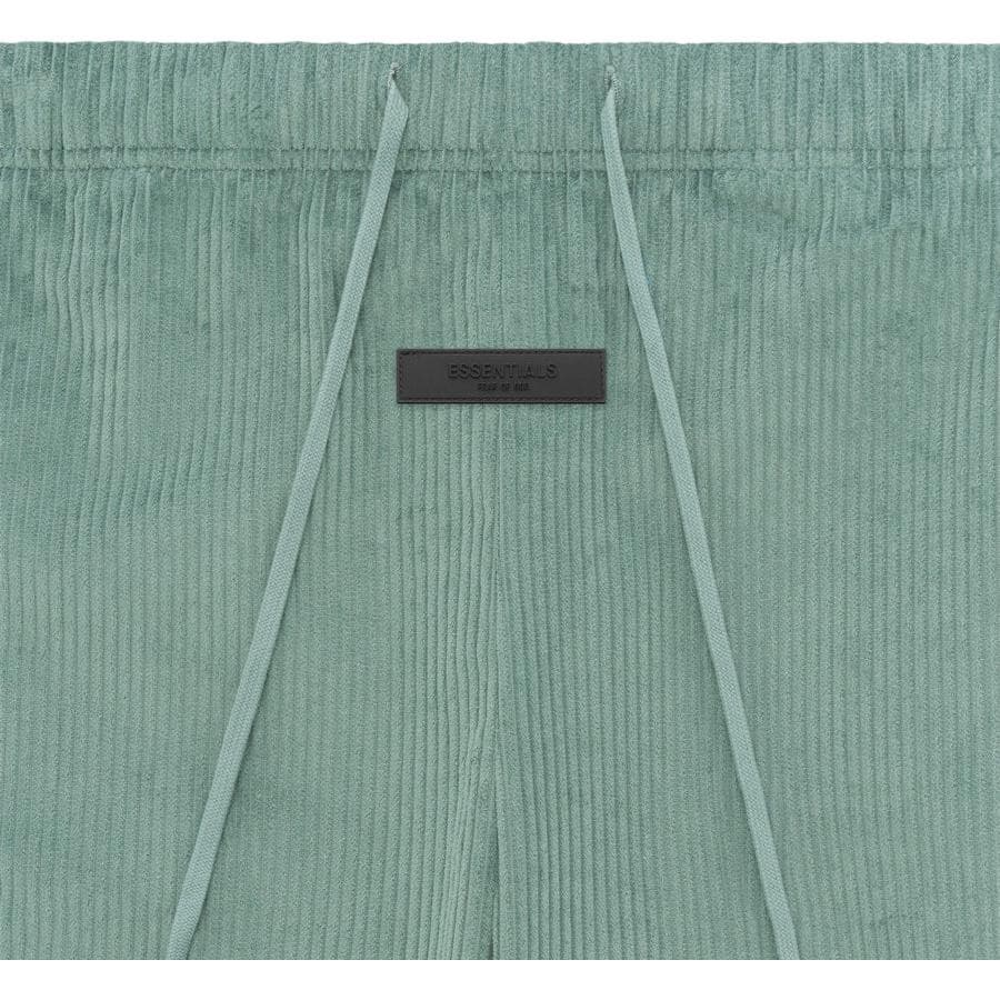 Штаны Fear of God Essentials SS23 Womens Relaxed Corduroy Trouser Sycamore - изображение 3