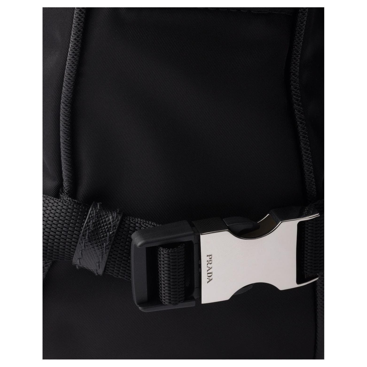 Сумка через плечо Prada Re-Nylon Shoulder Bag Black - изображение 5