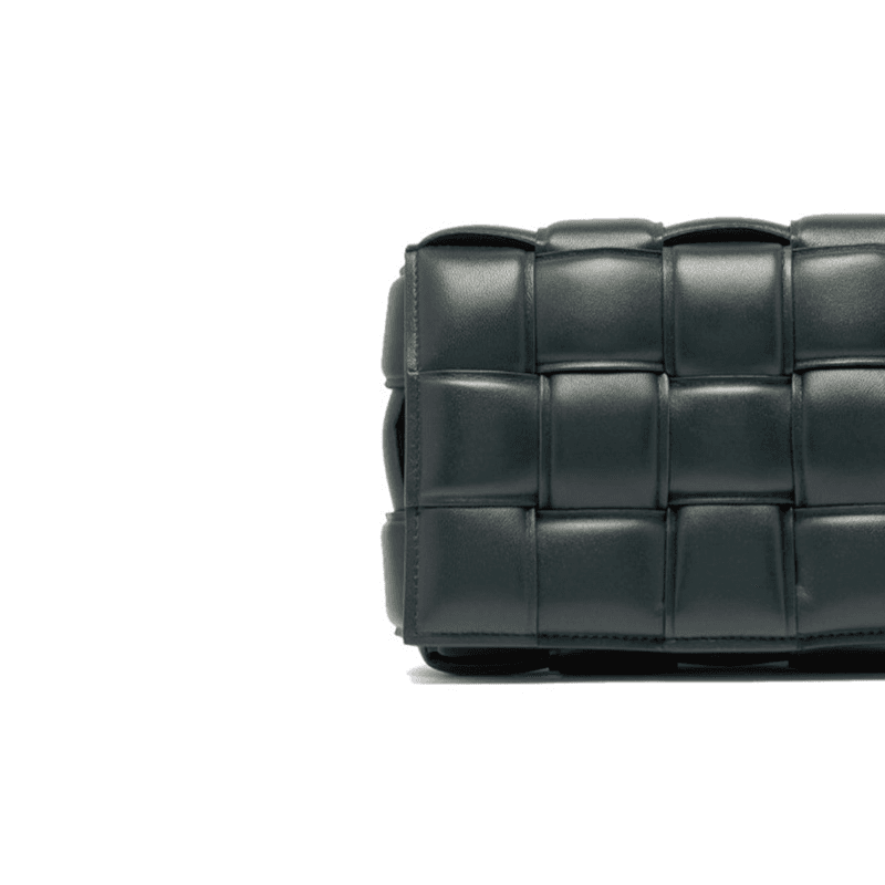Сумка через плечо Bottega Veneta Padded Cassette 15Intreccio - изображение 5