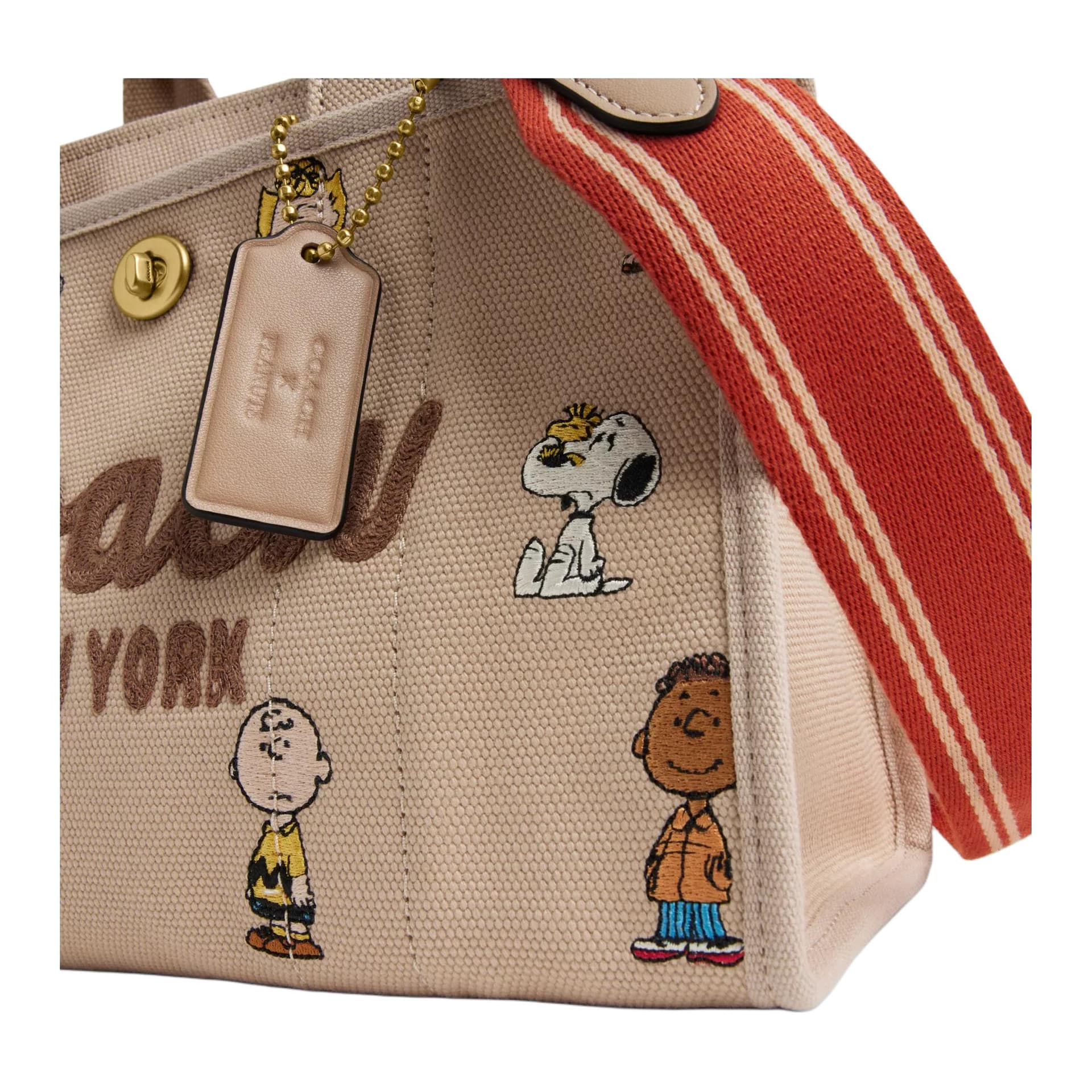 Сумка COACH x PEANUTS FRIENDS CARGO 26 Tote - изображение 5