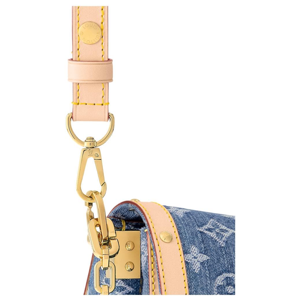 Сумка через плечо LOUIS VUITTON Dauphine Soft GM Logo Monogram - изображение 5