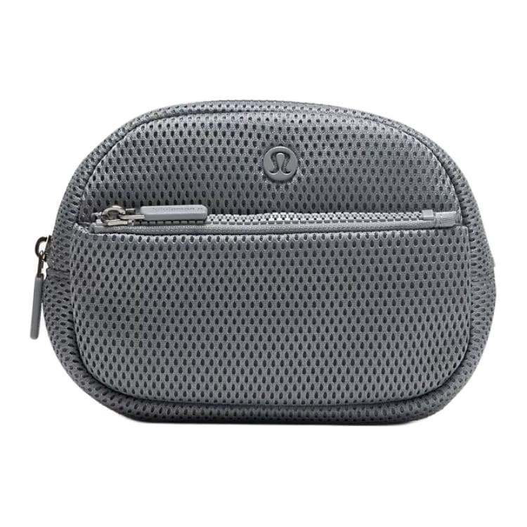 Сумка Lululemon City Essentials Переработанный полиэстер Клатч Мини-версия Женские Серый - изображение 1