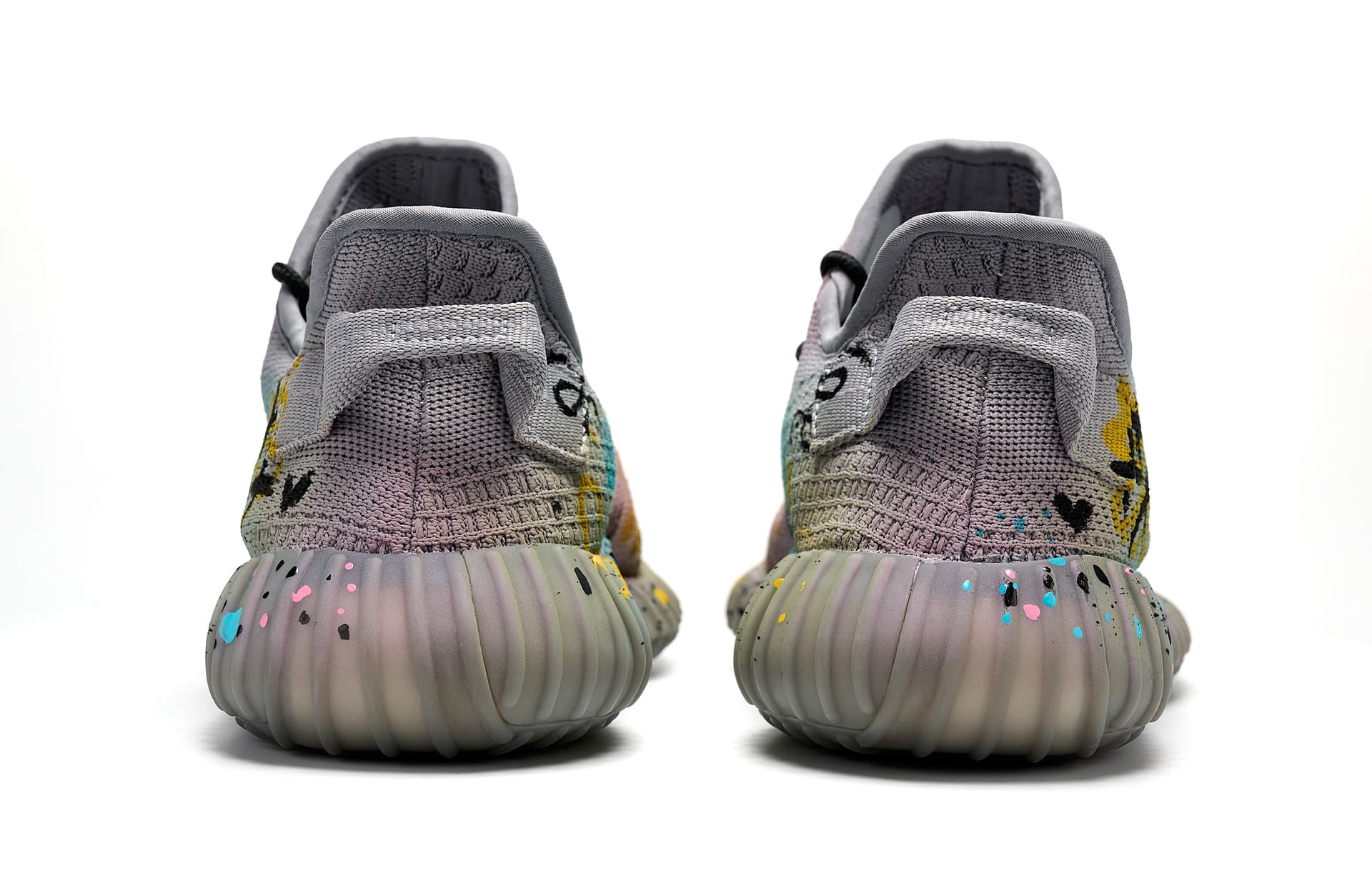 Кроссовки adidas YEEZY BOOST 350 V2 - изображение 4