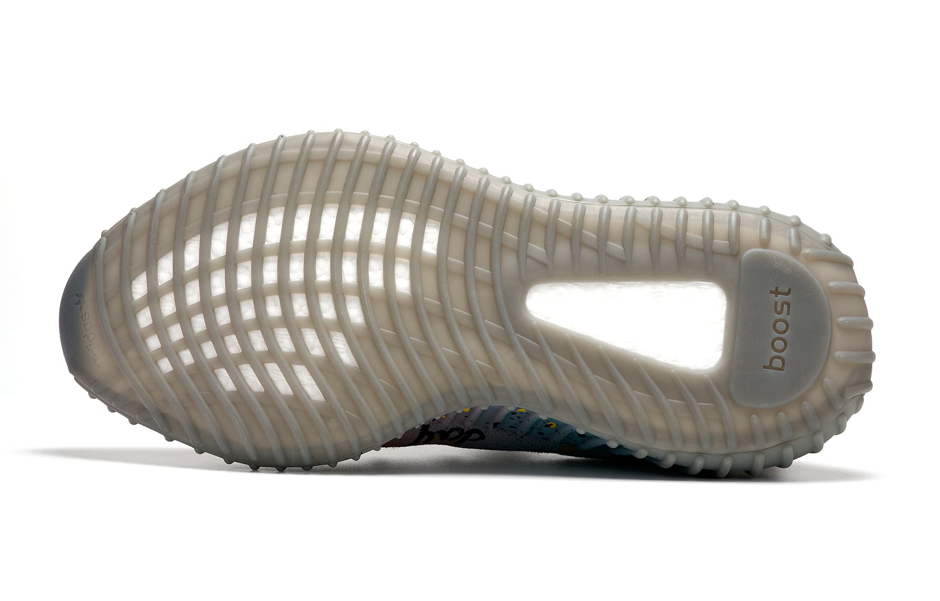 Кроссовки adidas YEEZY BOOST 350 V2 - изображение 5