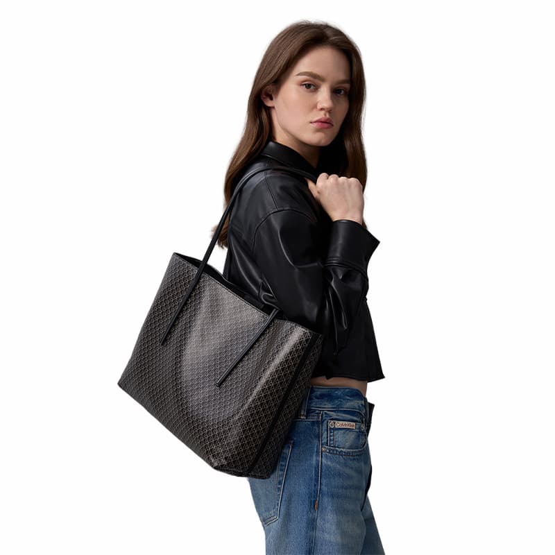 Мини-сумка CALVIN KLEIN Сумка через плечо из смешанного материала большая женская космический черный - изображение 5