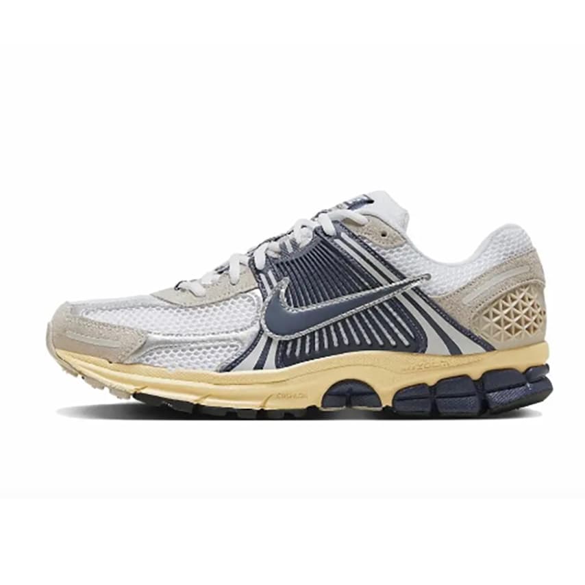 Кроссовки для бега Nike Air Zoom Vomero 5 Black — фото 6