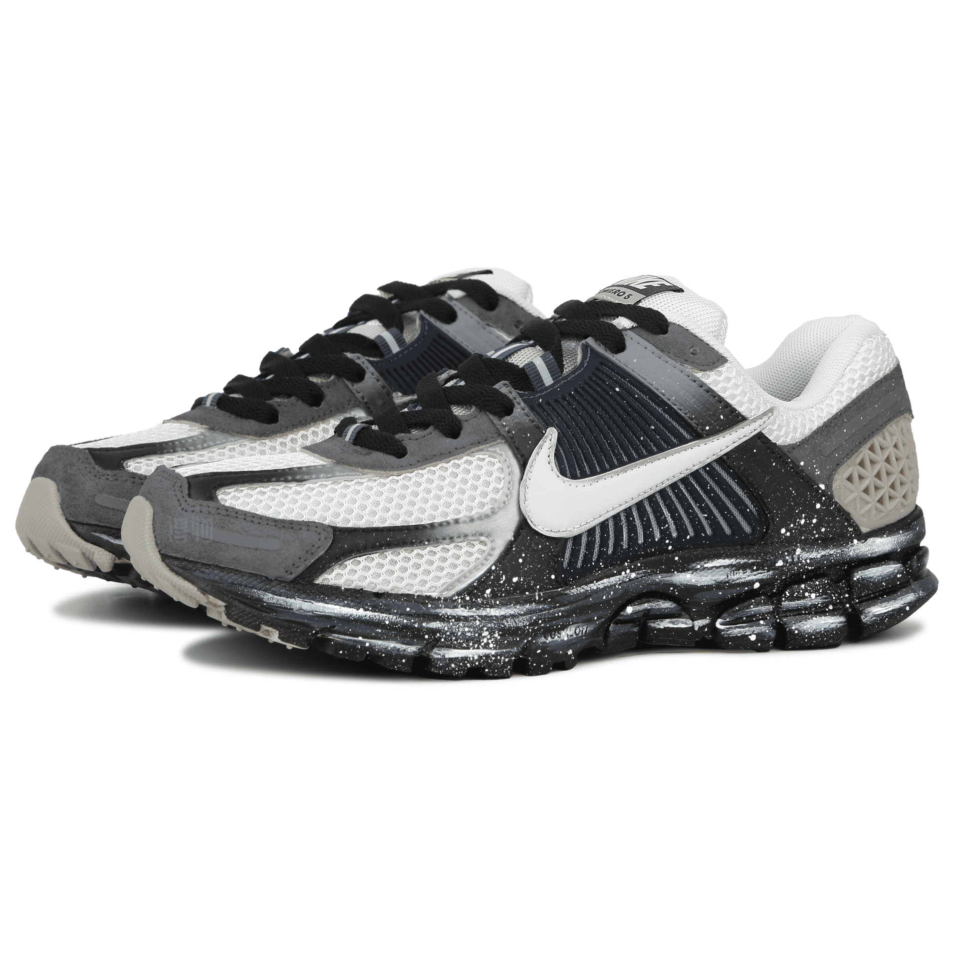 Кроссовки для бега Nike Air Zoom Vomero 5 Black — фото 3