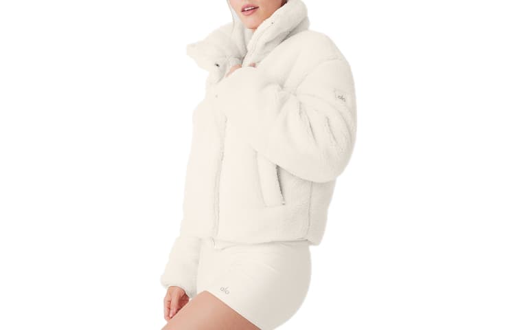 alo yoga SHERPA SNOW ANGEL PUFFER - изображение 1