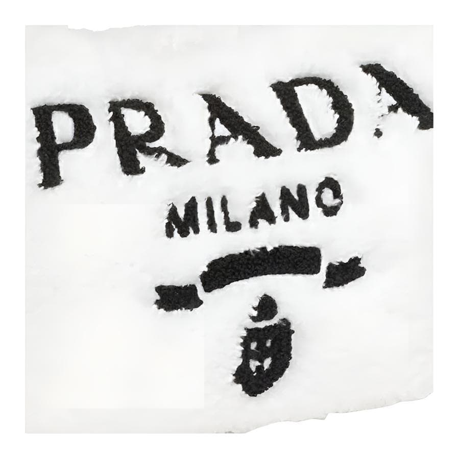 Мини-сумка Prada Re-Edition 2000 White - изображение 5