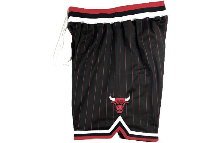Баскетбольные шорты Mitchell Ness SS22 96-97 AU - изображение 3