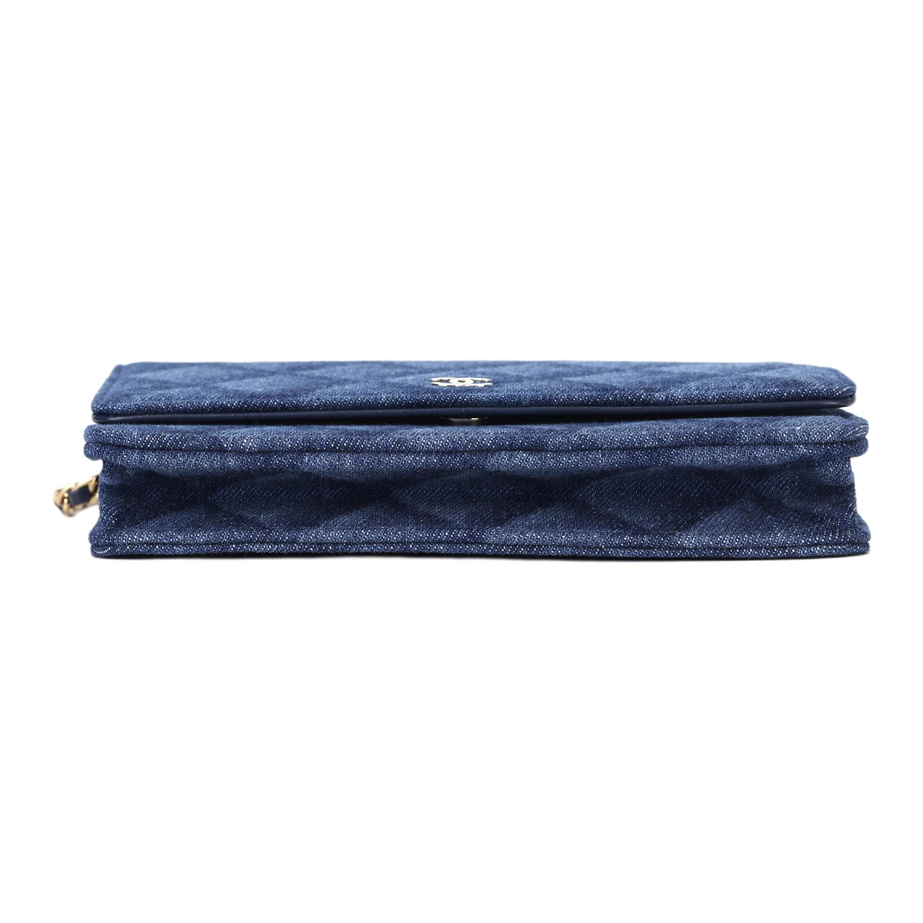 Сумка через плечо Chanel Denim Chain Print Bag - изображение 4