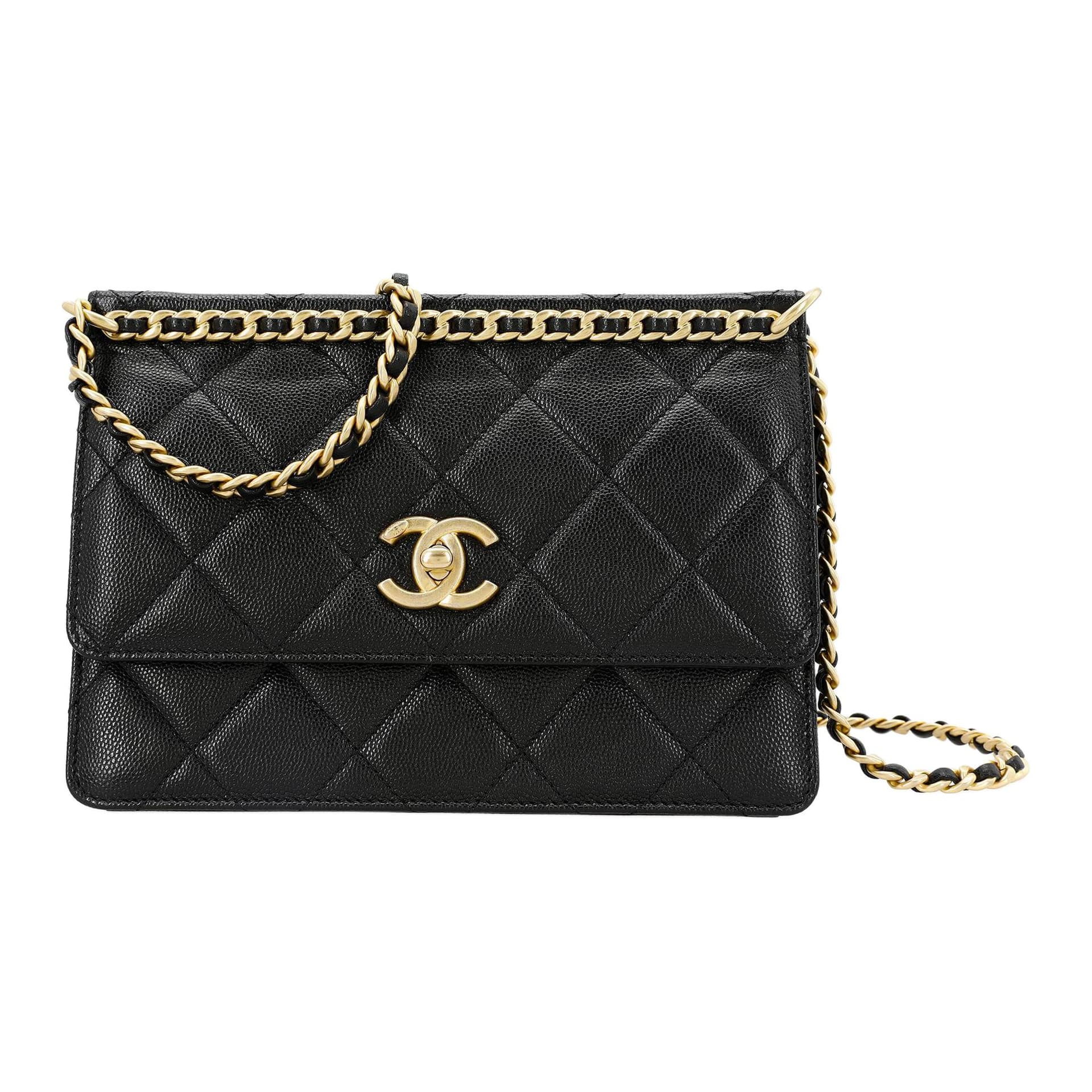 Сумка через плечо CHANEL 23A - изображение 1