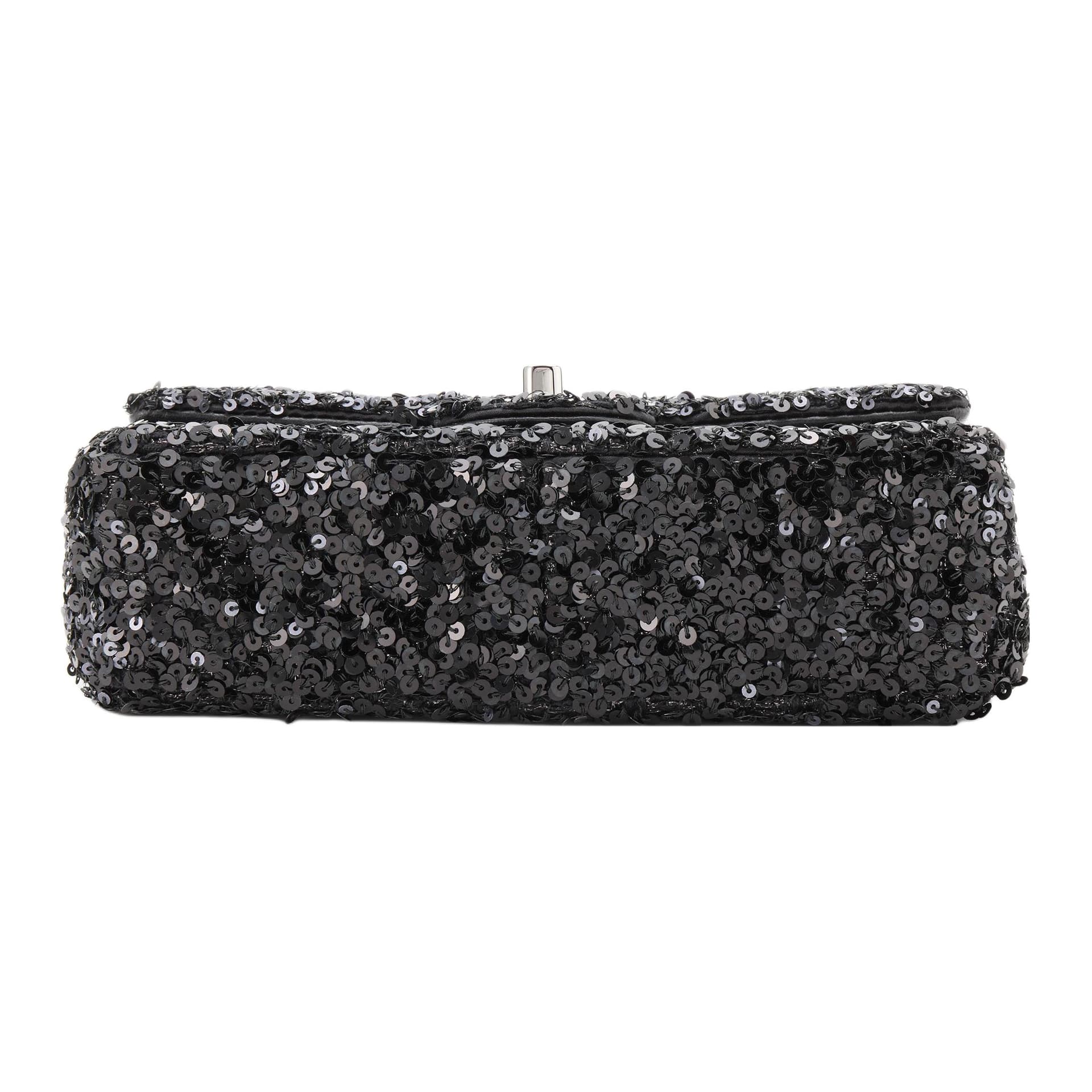 Сумка через плечо CHANEL Classic Flap CF 23S - изображение 4