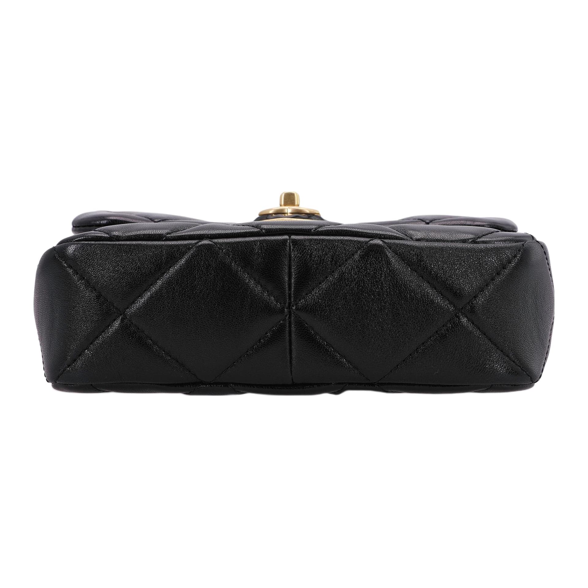 Сумка через плечо CHANEL 23S - изображение 4
