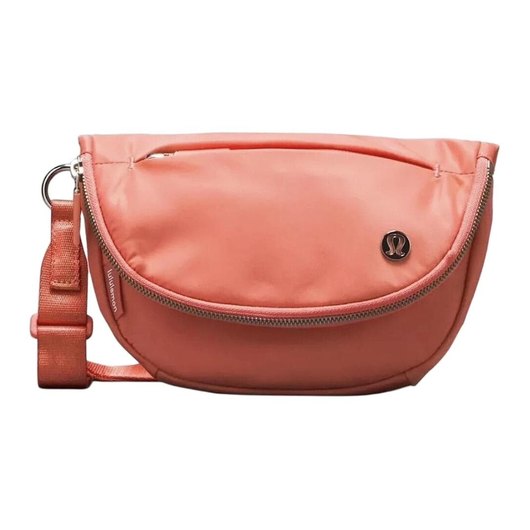 Сумка через плечо lululemon Sac All Night Festival 2L - изображение 1