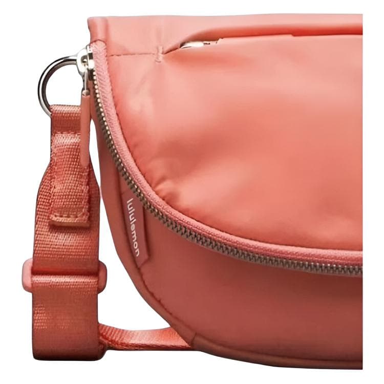 Сумка через плечо lululemon Sac All Night Festival 2L - изображение 3