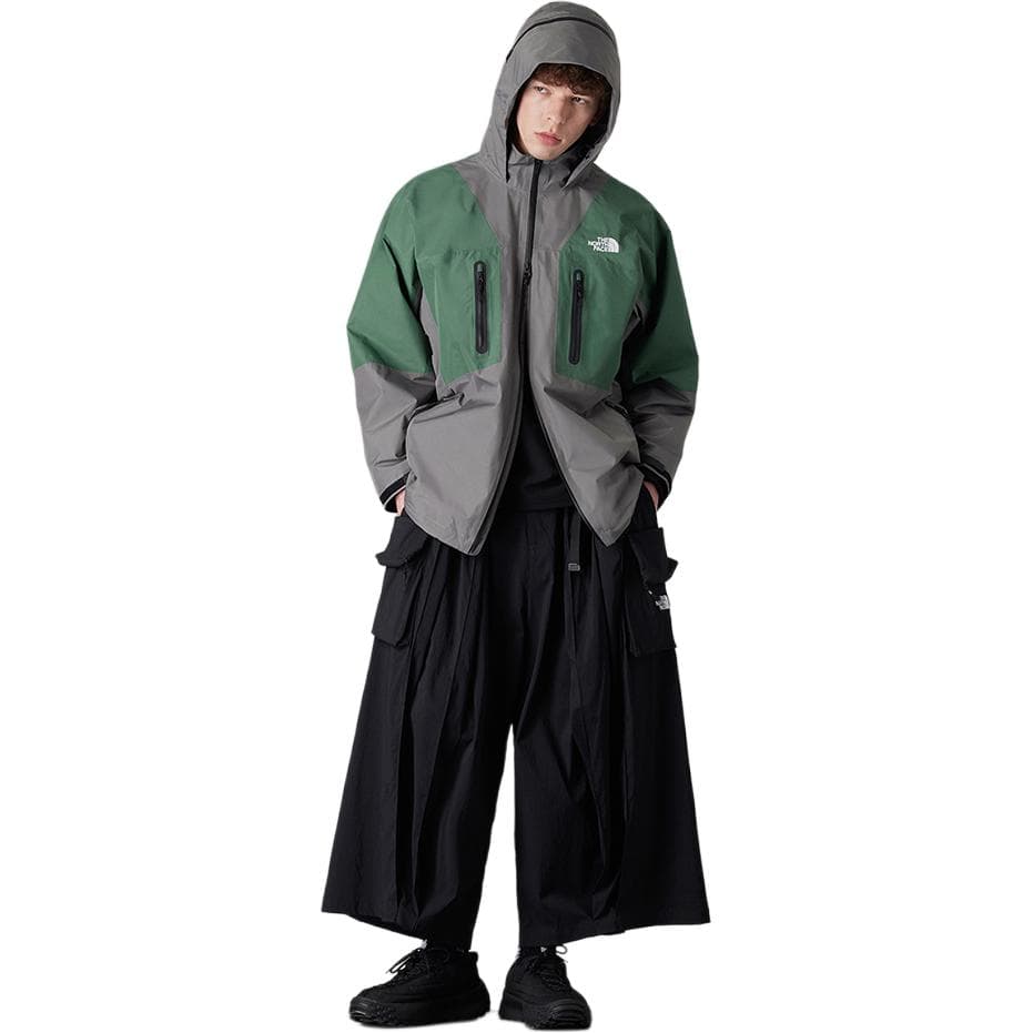 Демисезонная куртка The North Face SS25 - изображение 2