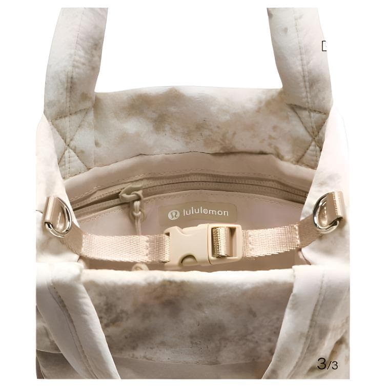 Сумка Lululemon On My Level Tote - изображение 3