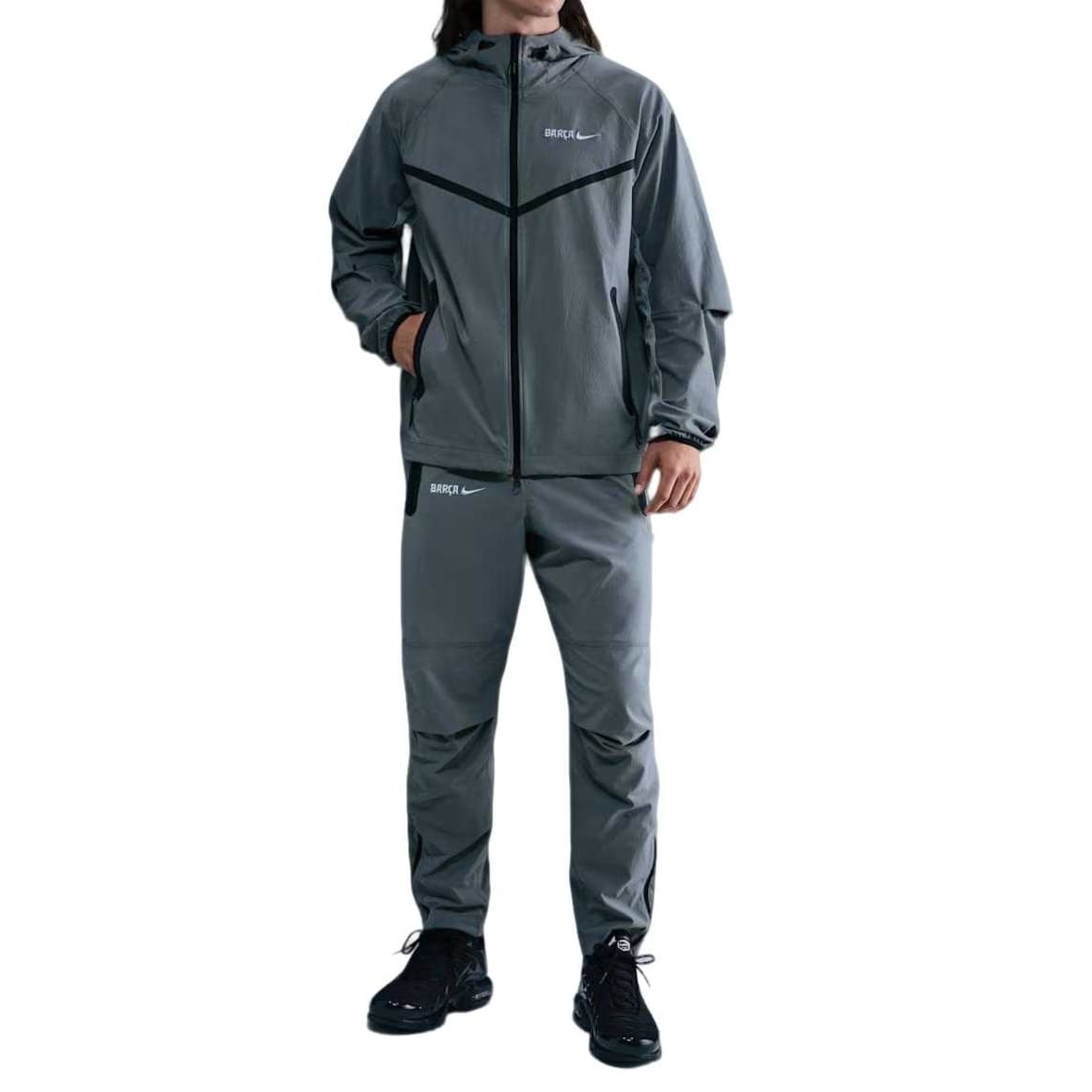Куртка Nike WINDRUNNER Дымчатый Серый Светлый Дымчатый Серый Светлый Дымчатый Серый Мужские Куртки - изображение 1