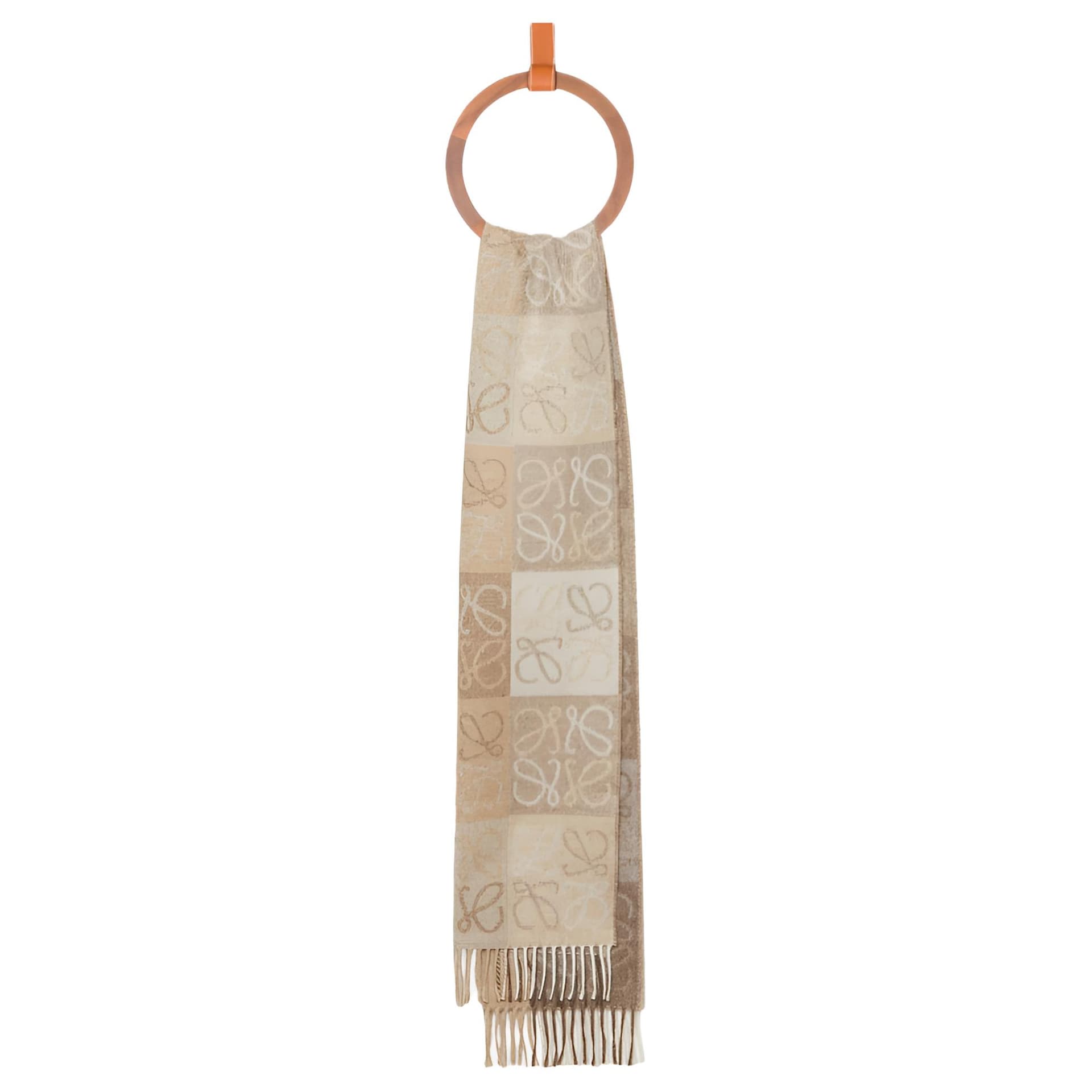 Шарф LOEWE Anagram Scarf - изображение 3