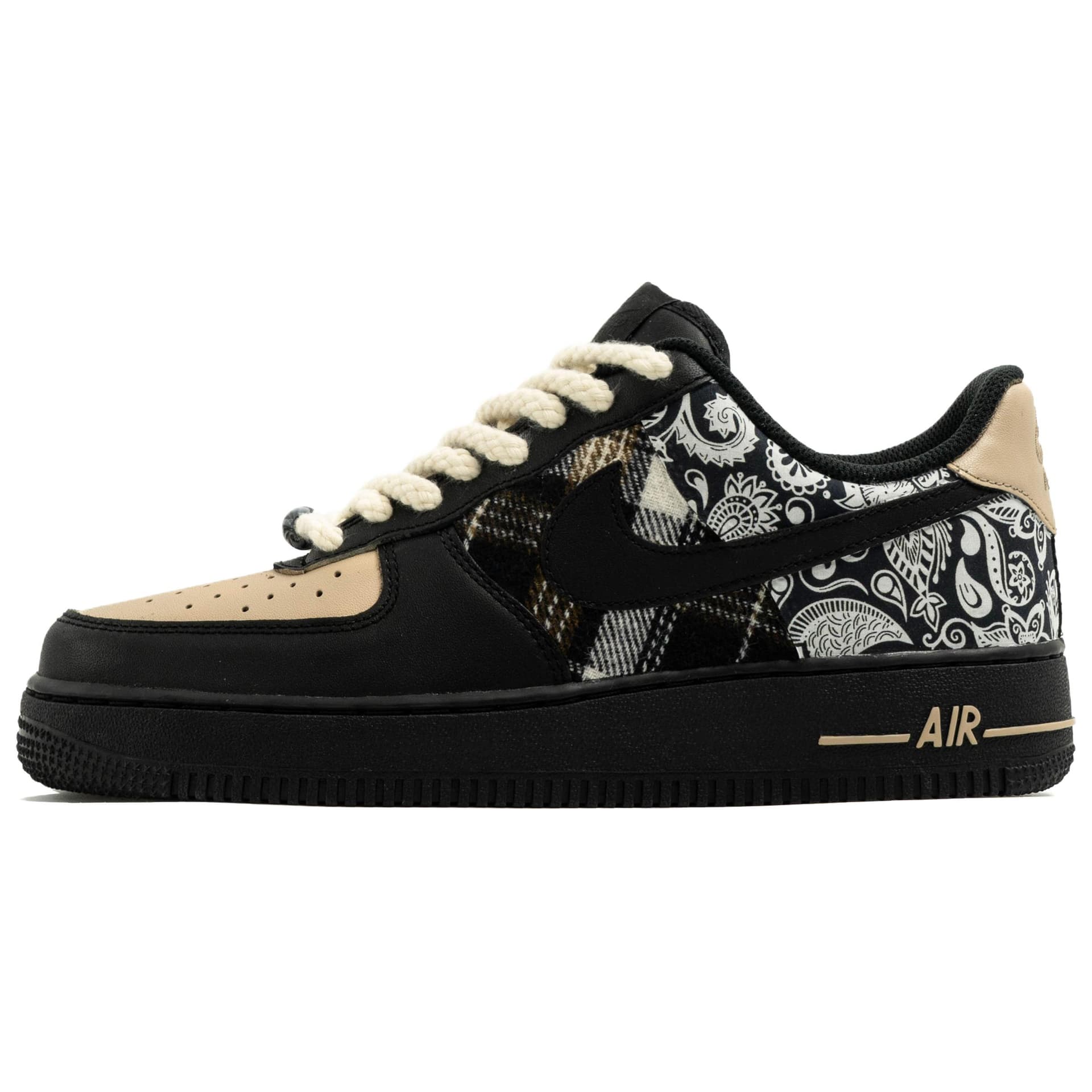 Кроссовки Nike Air Force 1 - изображение 2