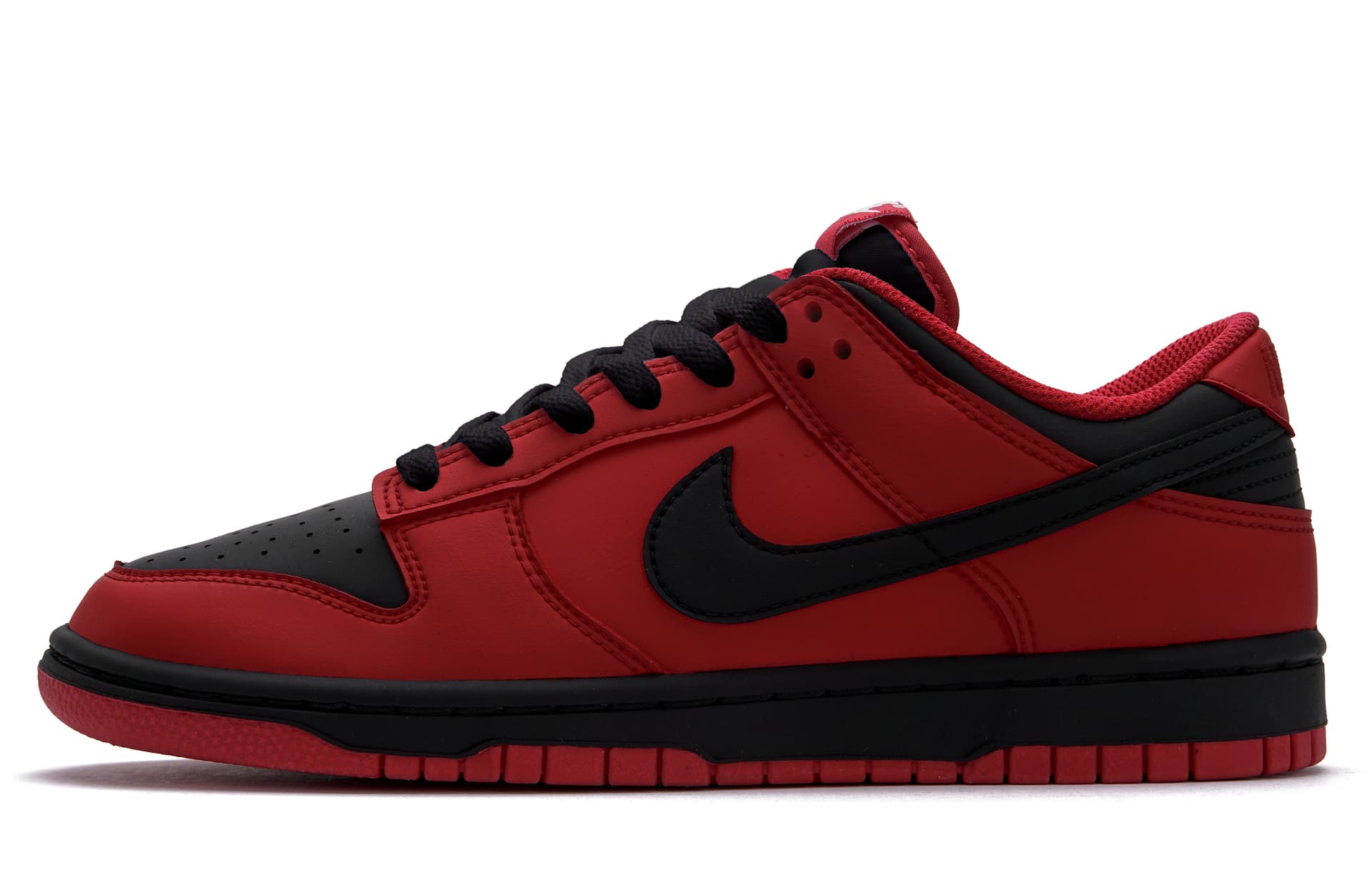 Кроссовки Nike Dunk SB Red Night 2.0