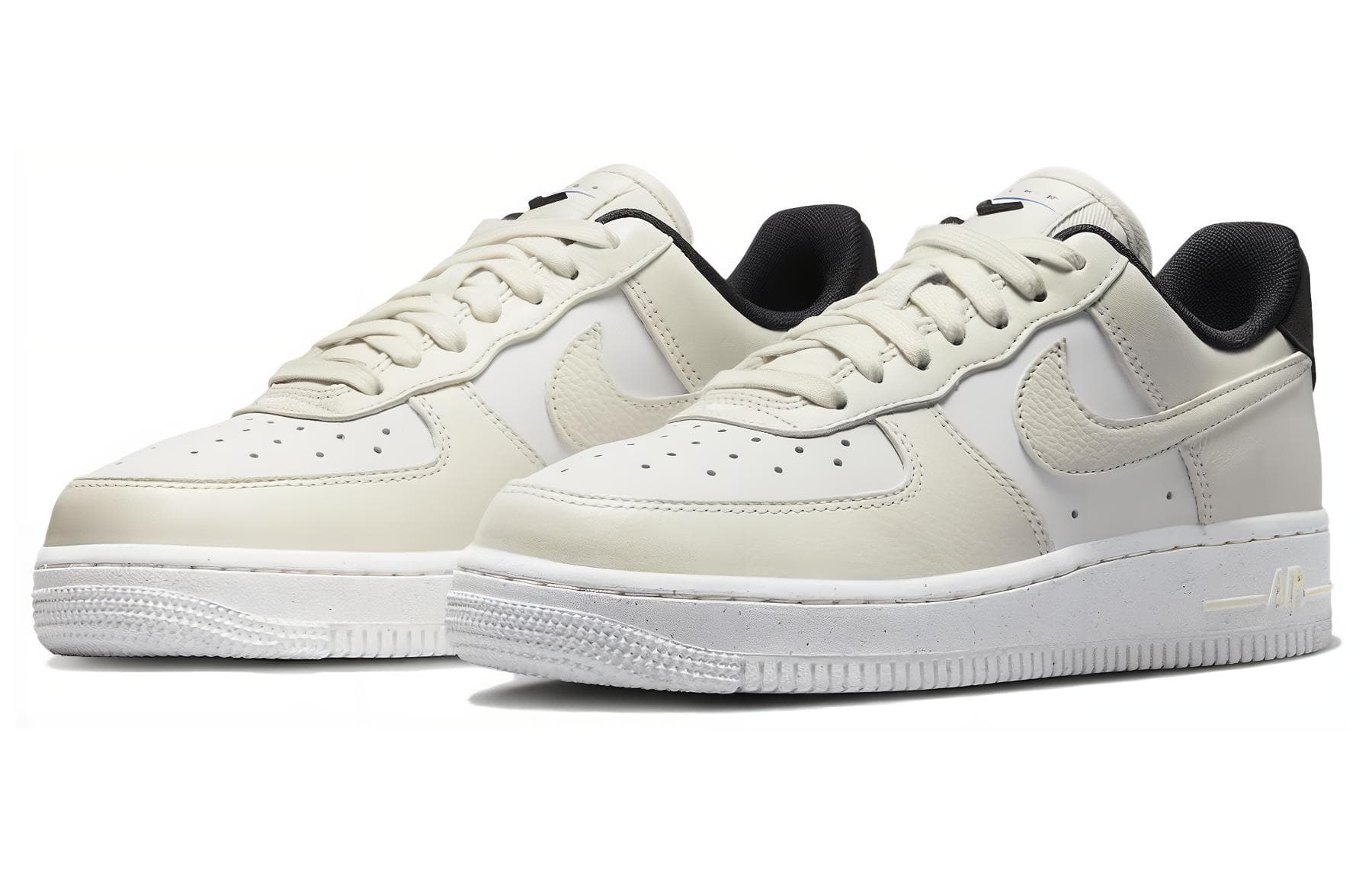 Кроссовки Nike Air Force 1 "White Coconut" — фото 3